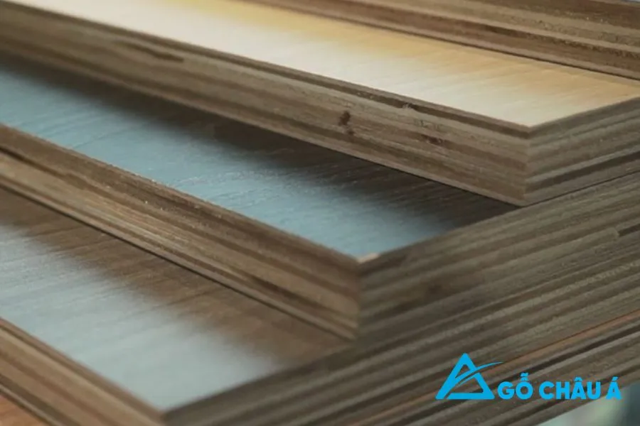 Cấu tạo chi tiết của một tấm ván ép gỗ plywood nhiều lớp